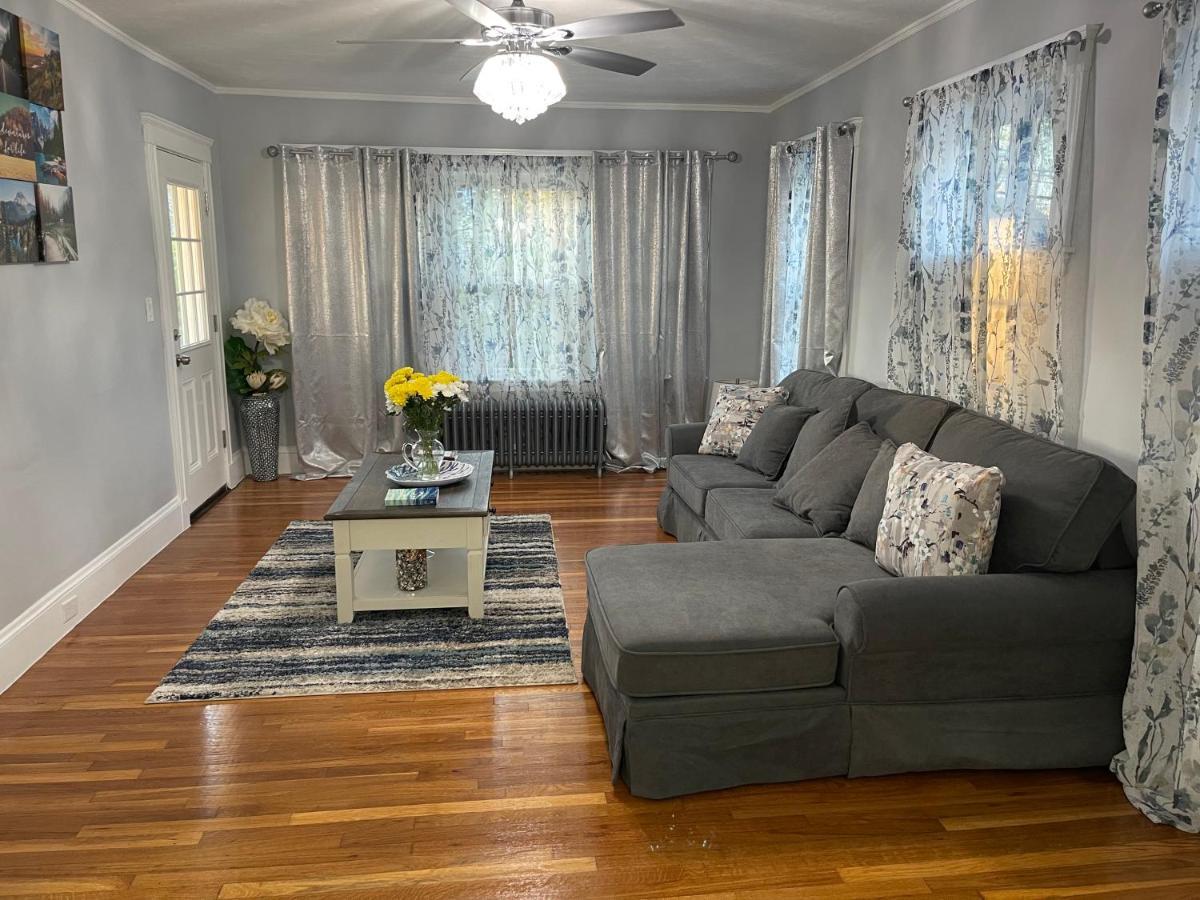 Boston Luxury Condo Style Rooms Экстерьер фото